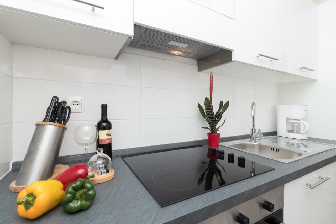Apartman Roko Petrcane Eksteriør bilde